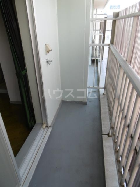 13/16 バルコニー