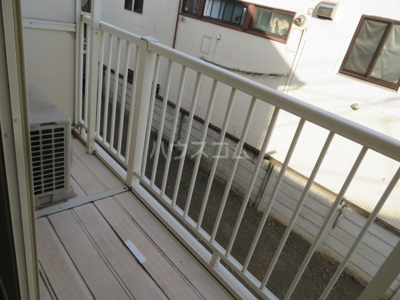 13/27 バルコニー