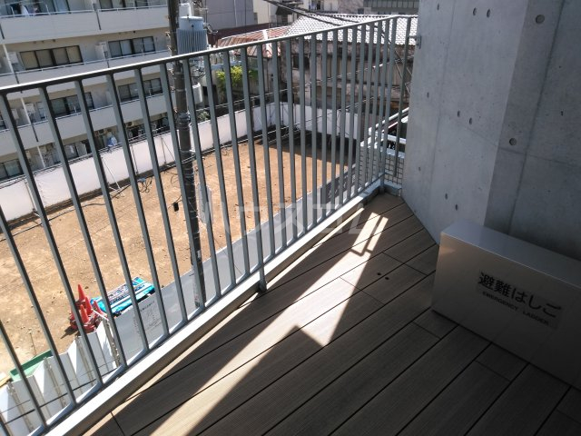 17/30 バルコニー