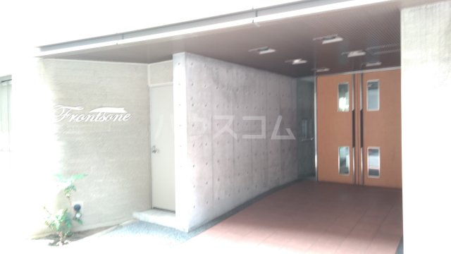 2/6 エントランス