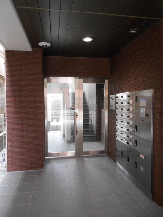 15/25 エントランス