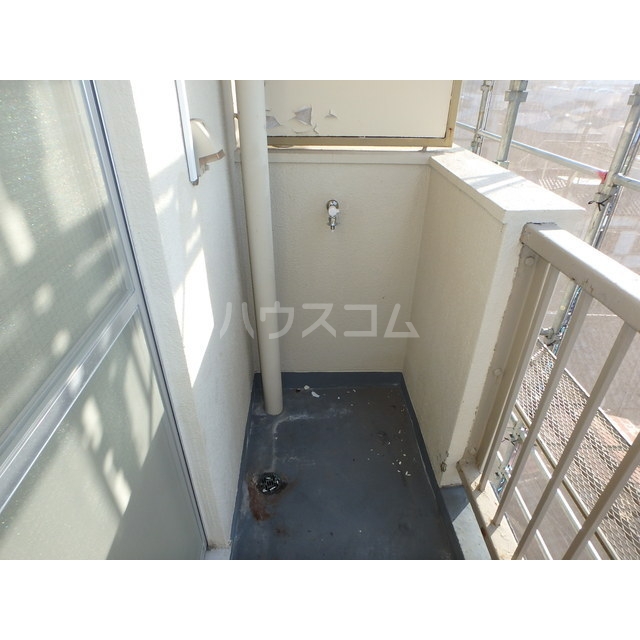 20/30 バルコニー