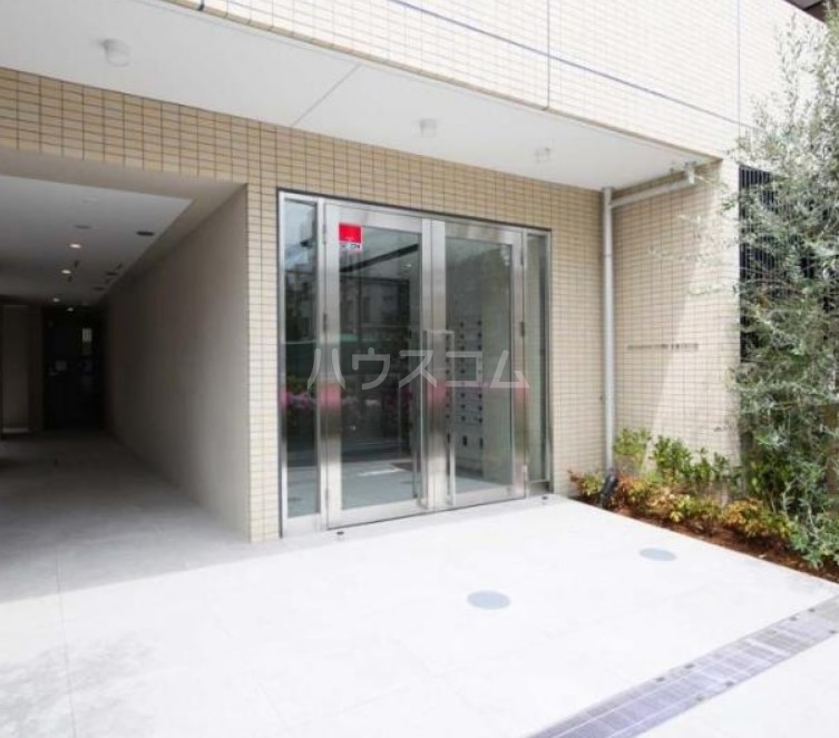 4/10 エントランス