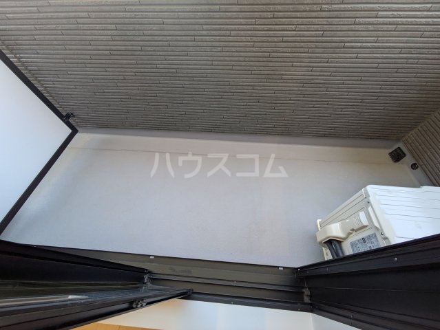 17/28 バルコニー