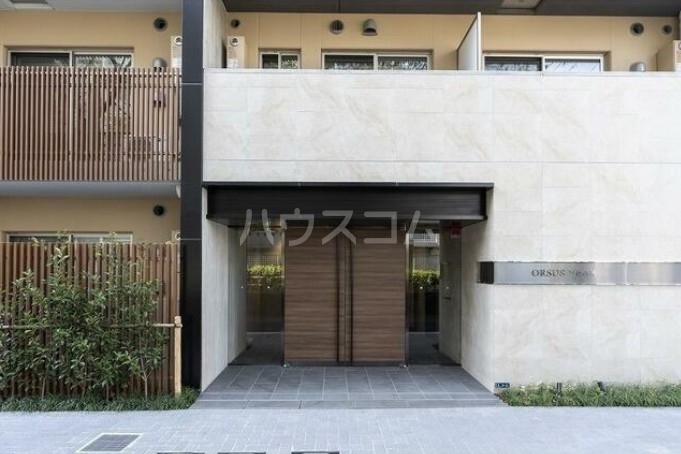 15/24 エントランス