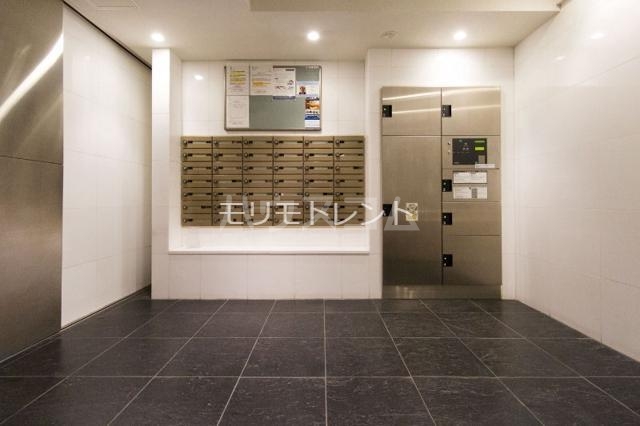 16/22 エントランス