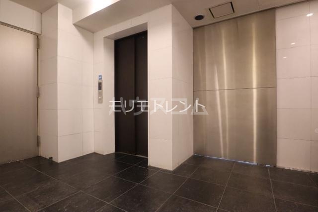 17/22 エントランス