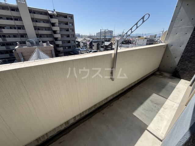 16/28 バルコニー