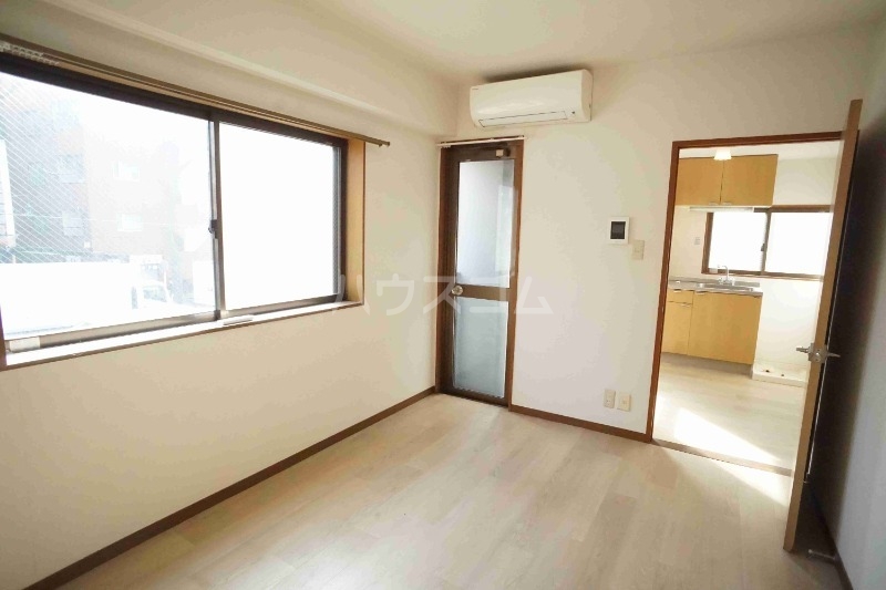 13/27 バルコニー