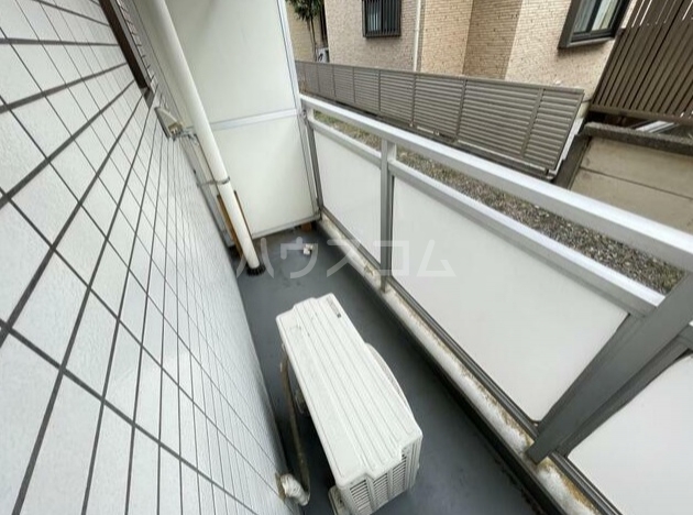 13/27 バルコニー