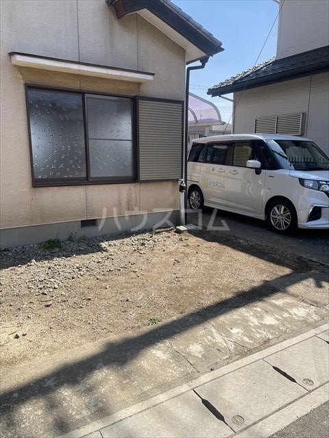 26/30 駐車場