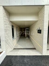 14/14 エントランス