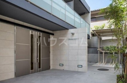 14/24 エントランス