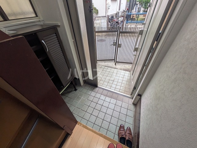 玄関
