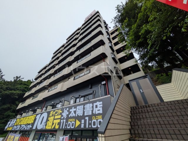 2/30 外観