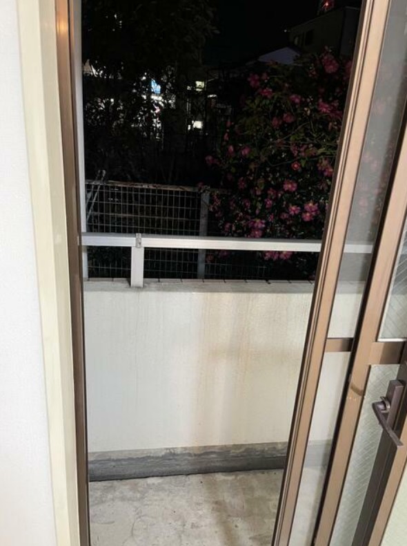 13/19 バルコニー