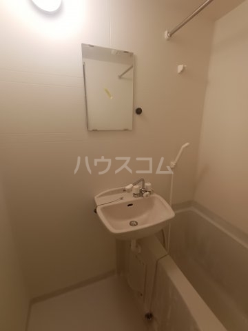 13/30 洗面
