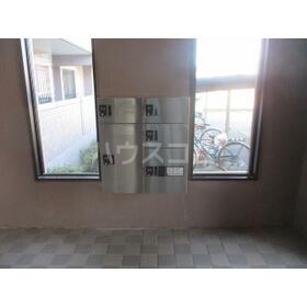 14/16 エントランス