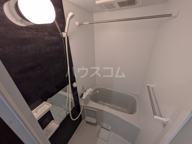 13/29 浴室