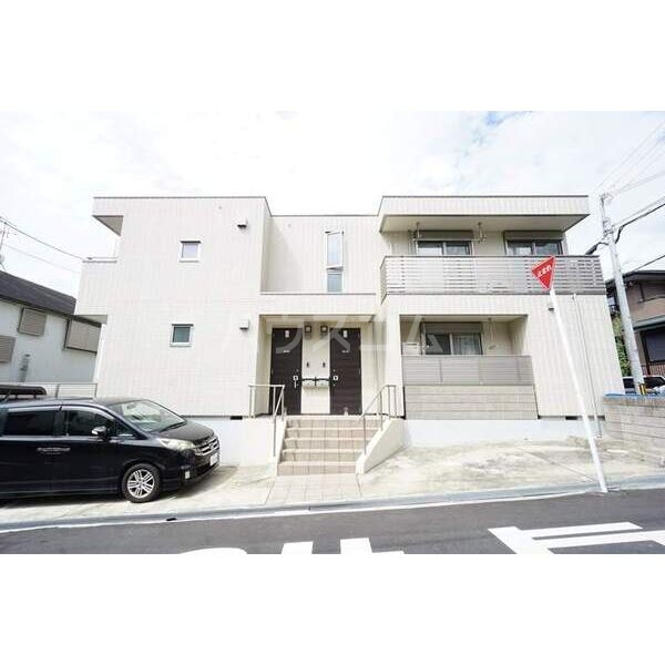 13/20 エントランス