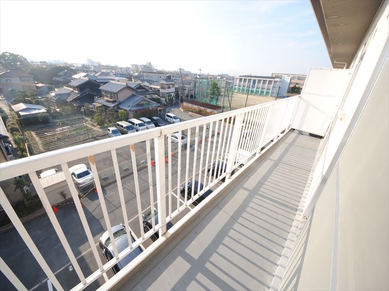 19/30 バルコニー