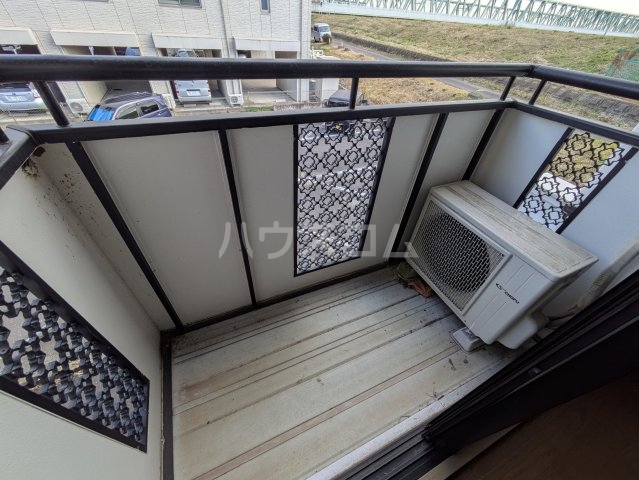 21/30 バルコニー