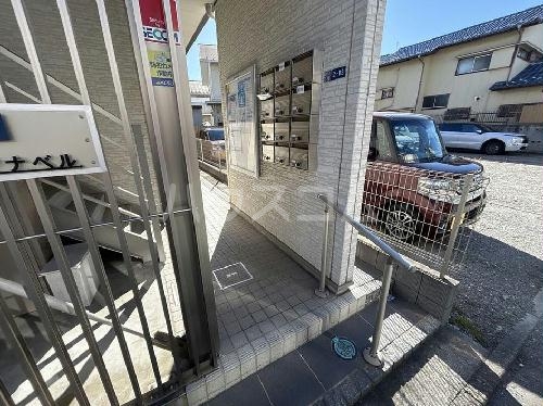 14/21 エントランス