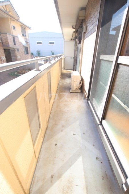 19/26 バルコニー