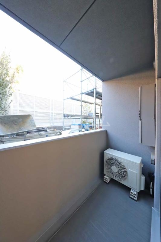 13/17 バルコニー