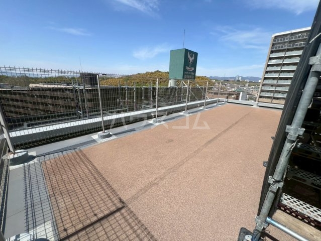 23/30 バルコニー