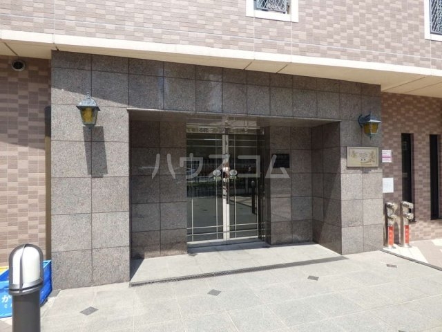 15/25 エントランス