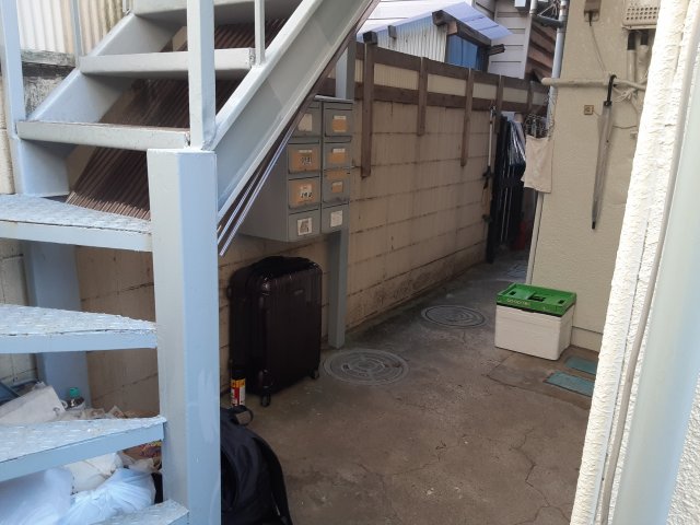 2/5 エントランス