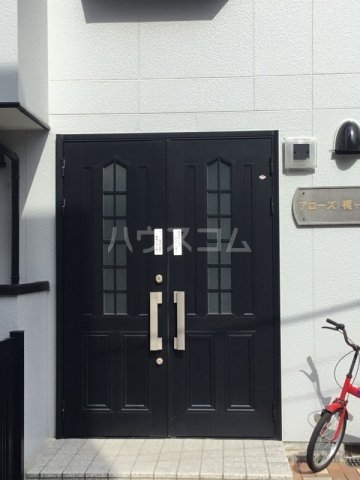 19/29 エントランス