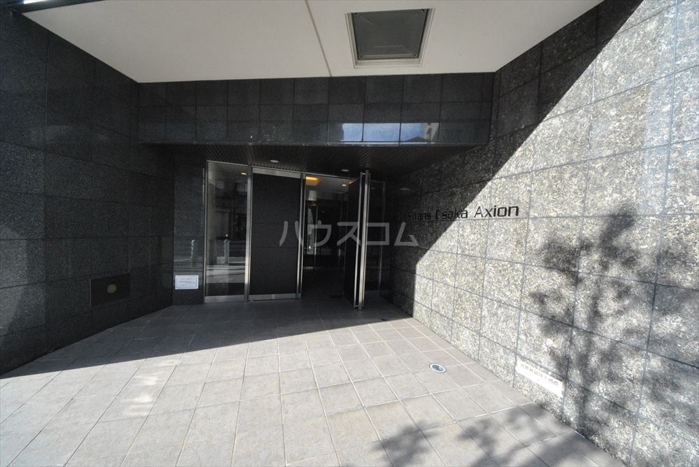 20/28 エントランス