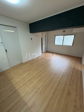 2/30 リビング/ダイニング