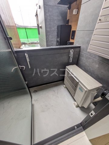 16/28 バルコニー