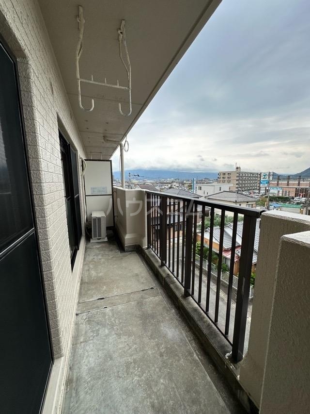 13/20 バルコニー