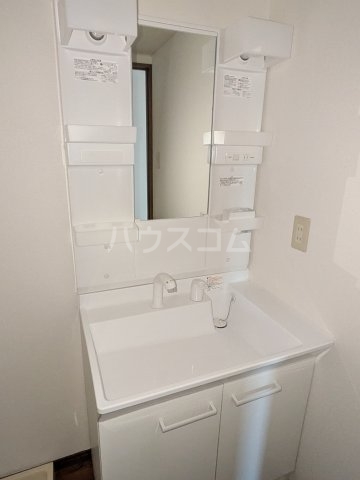 13/30 洗面