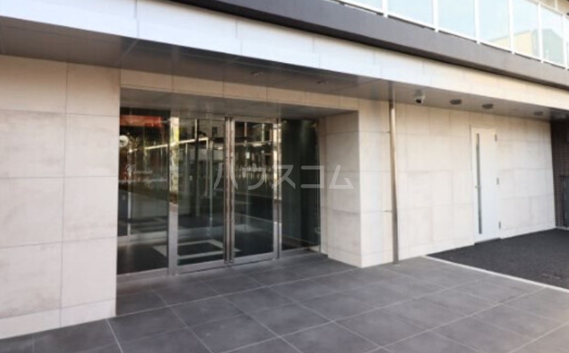 15/24 エントランス