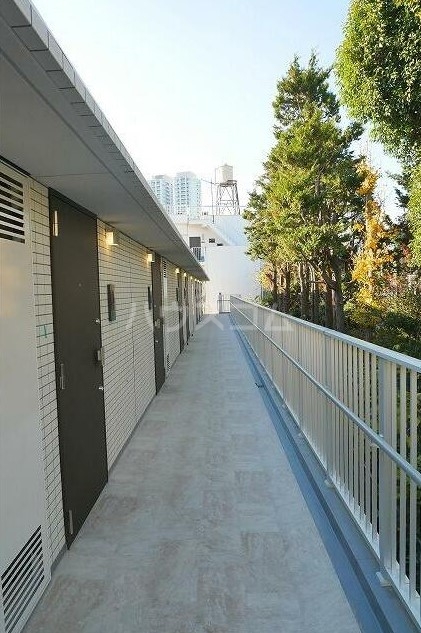 14/23 エントランス