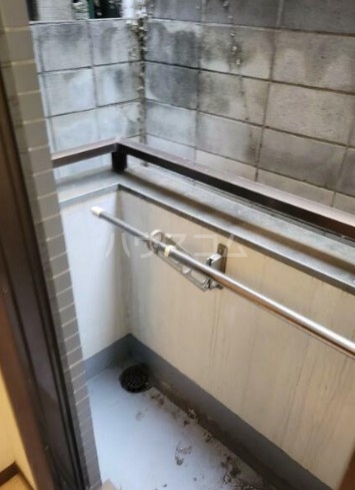 13/27 バルコニー