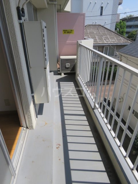 13/22 バルコニー