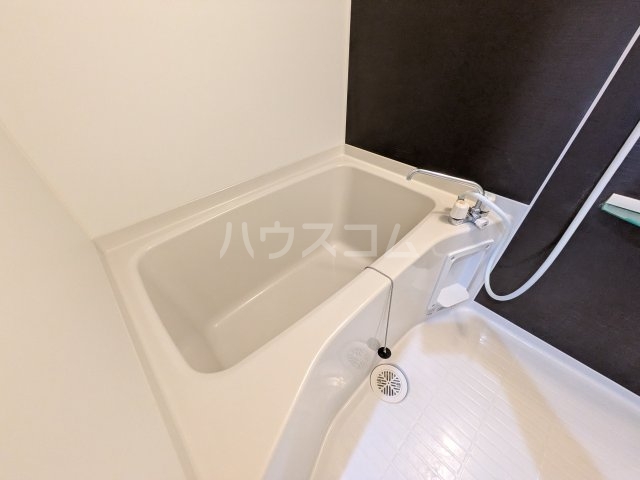 16/30 浴室
