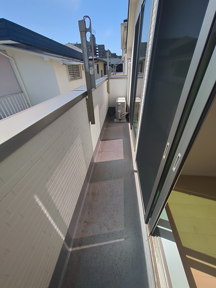 17/27 バルコニー