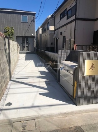 16/24 エントランス