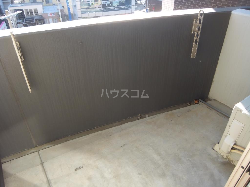15/22 バルコニー