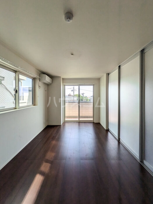 21/30 バルコニー