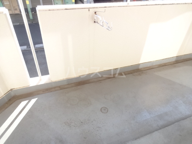 20/30 バルコニー