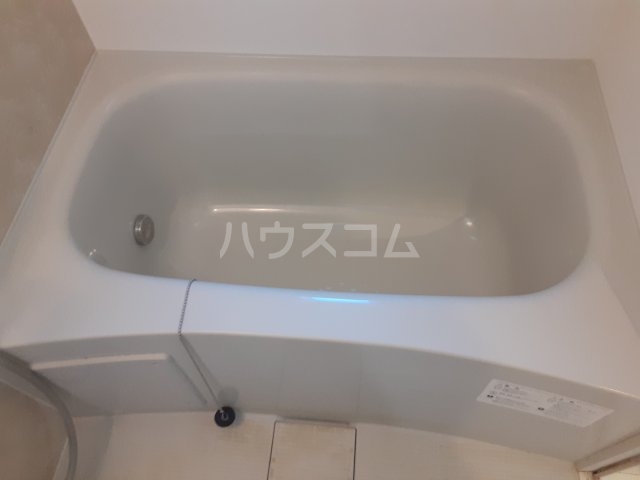 16/30 浴室