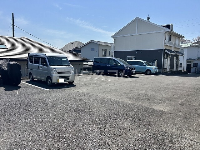 3/4 駐車場